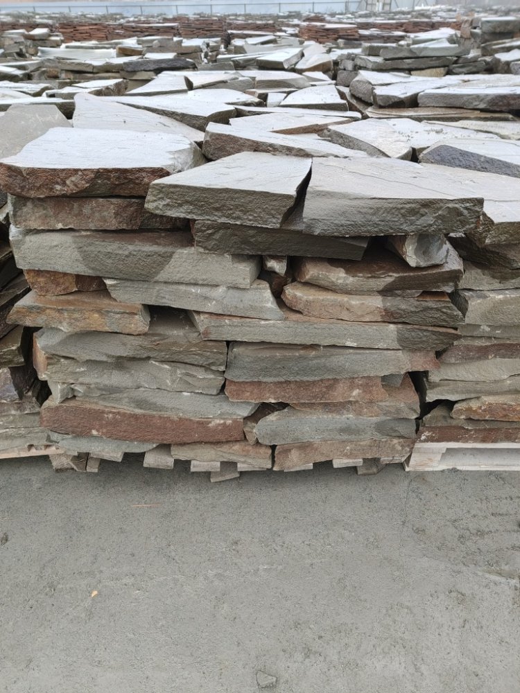 Плитняк песчаник серо-зелёный для мощения 60-65 мм купить в Мегионе