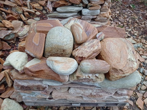 Златолит жёлтый, жёлто-зелёный глыбки и валуны для ланшафтного дизайна купить в Мегионе