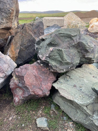 Камни для ландшафтного дизайна зелёные 10-60 килограмм купить в Мегионе