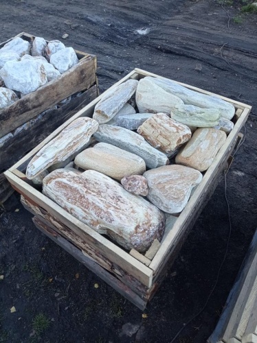 Златолит жёлтый, жёлто-зелёный глыбки и валуны для ланшафтного дизайна купить в Мегионе