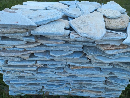 Купить зелёный галтованный златолит